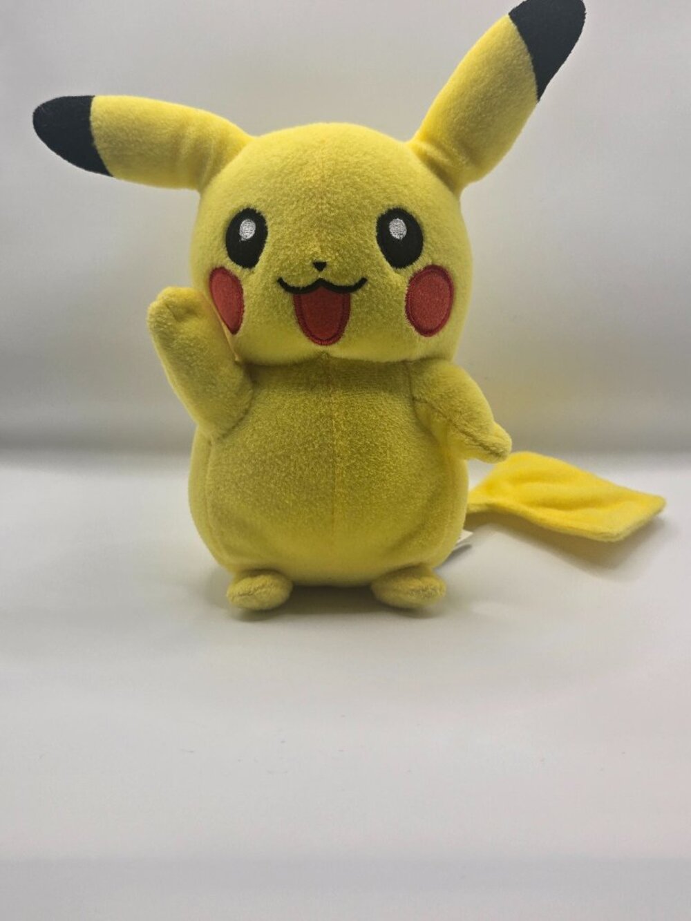 2012 TOMY Pokémon Pikachu plush